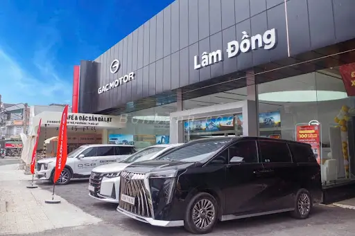 GAC M8 – Xe MPV sang trọng cho doanh nhân 2025 7 gac-m8-dinh-cao-mpv-sang-trong-cho-doanh-nhan-nam-2025-gac-motor-lam-dong